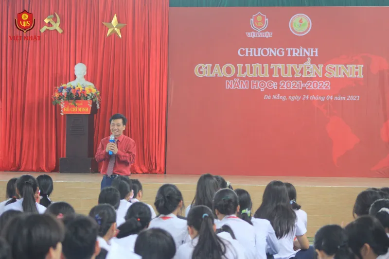 Trường THCS Liên cấp Việt Nhật